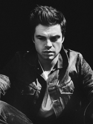 Sebastian Stan pic #746145