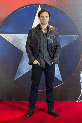 Sebastian Stan pic #864177