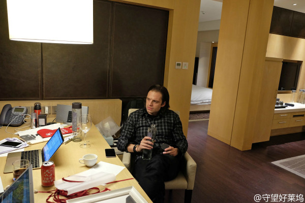Sebastian Stan pic #827975