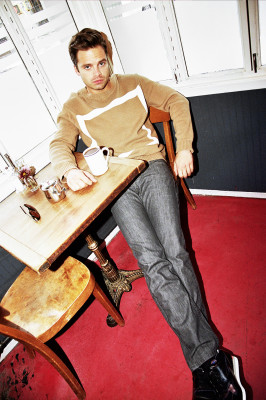 Sebastian Stan pic #746151
