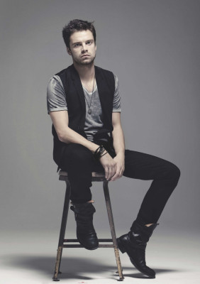 Sebastian Stan pic #732986