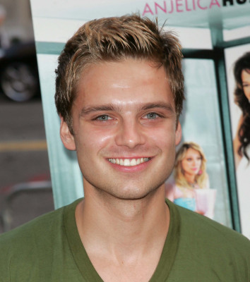 Sebastian Stan pic #758404