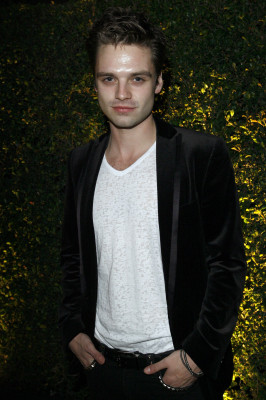 Sebastian Stan pic #752649