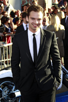 Sebastian Stan pic #759805