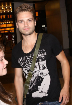 Sebastian Stan pic #749739