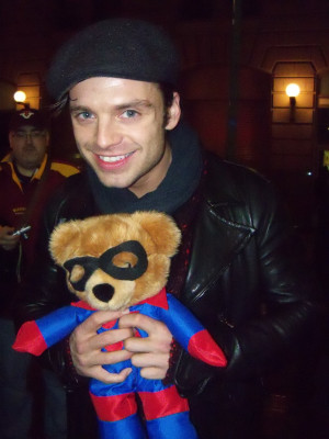 Sebastian Stan pic #758425