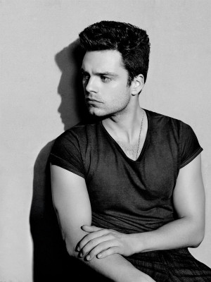 Sebastian Stan pic #715533