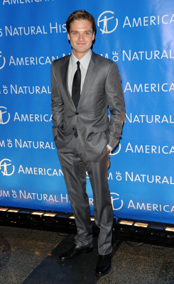 Sebastian Stan pic #768596
