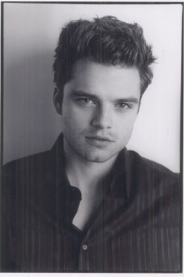 Sebastian Stan pic #812923