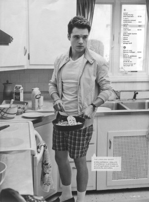 Sebastian Stan pic #391077