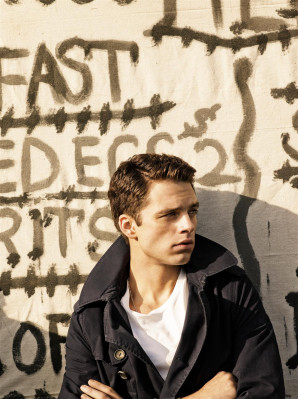 photo 22 in Sebastian Stan gallery [id215089] 2009-12-16 00:00:00
