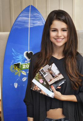 Selena Gomez pic #451688
