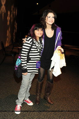 Selena Gomez pic #219995
