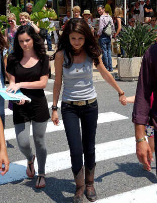 Selena Gomez pic #270108