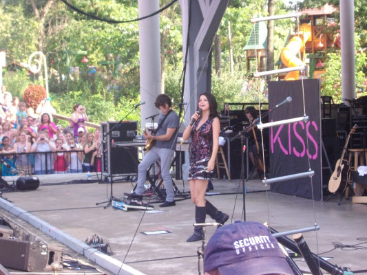 Selena Gomez pic #281261