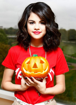 Selena Gomez pic #294111