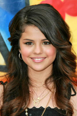 Selena Gomez pic #428428
