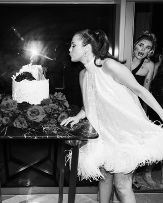 photo 7 in Selena Gomez gallery [id1309117] 2022-09-08 00:00:00