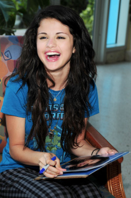 photo 29 in Selena gallery [id161010] 2009-06-04 00:00:00