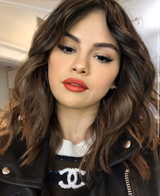 Selena Gomez pic #1202363