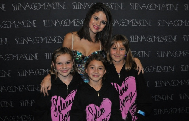 Selena Gomez pic #416095