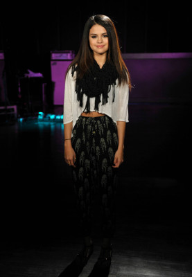 Selena Gomez pic #595165