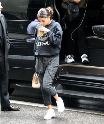Selena Gomez pic #1066424