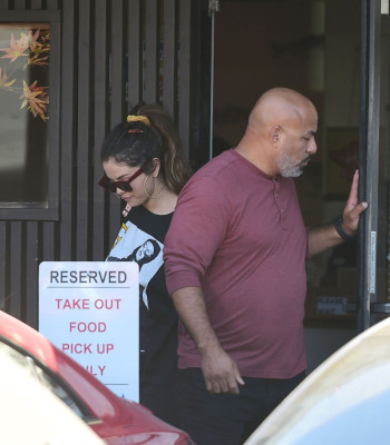 Selena Gomez pic #1186426