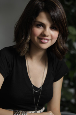 photo 5 in Selena gallery [id168294] 2009-07-08 00:00:00