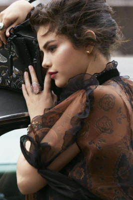 Selena Gomez pic #1049549