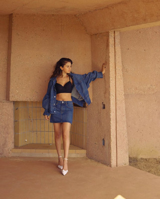 Selena Gomez pic #1234411