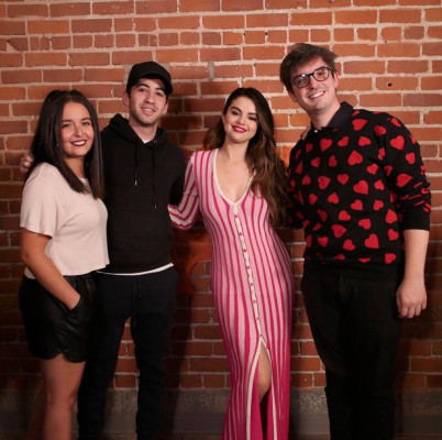 Selena Gomez pic #1186853