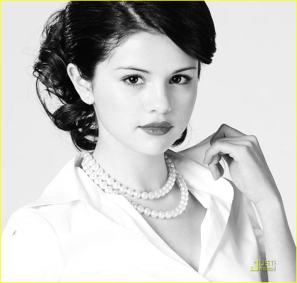 photo 17 in Selena gallery [id154800] 2009-05-13 00:00:00