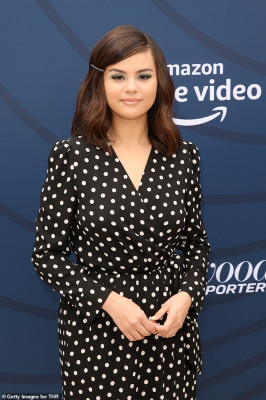 Selena Gomez pic #1129851