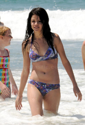 photo 8 in Selena Gomez gallery [id142385] 2009-03-25 00:00:00