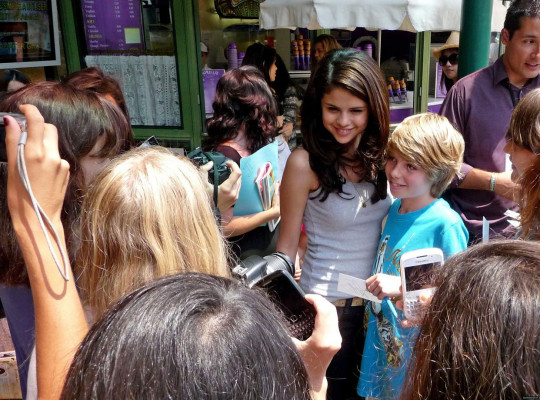 Selena Gomez pic #268373