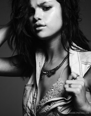 Selena Gomez pic #699167