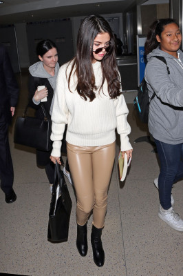 Selena Gomez pic #895300