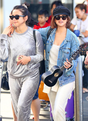 Selena Gomez pic #1022558
