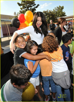 Selena Gomez pic #216491