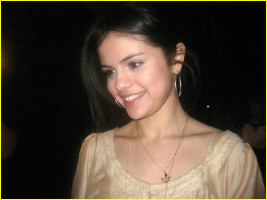 Selena Gomez pic #254610