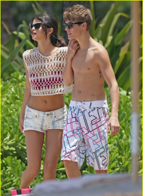 Selena Gomez pic #382265