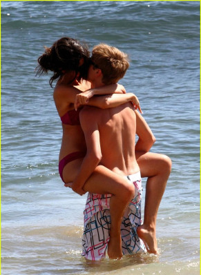 Selena Gomez pic #382270