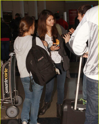 Selena Gomez pic #341983