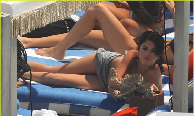 Selena Gomez pic #533938