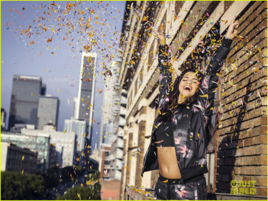Selena Gomez pic #763025