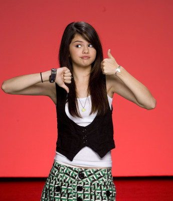 photo 16 in Selena Gomez gallery [id137894] 2009-03-10 00:00:00