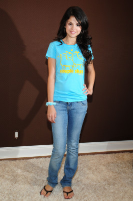 photo 22 in Selena gallery [id134548] 2009-02-20 00:00:00