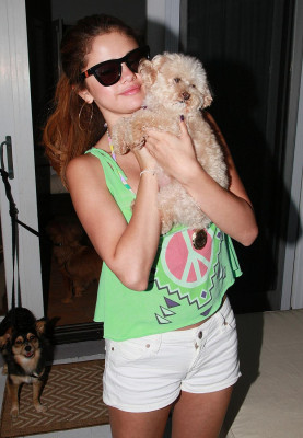 Selena Gomez pic #506476