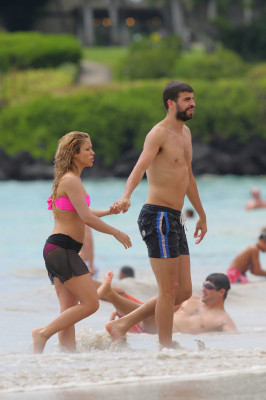 photo 19 in Shakira Mebarak gallery [id624138] 2013-08-07 00:00:00